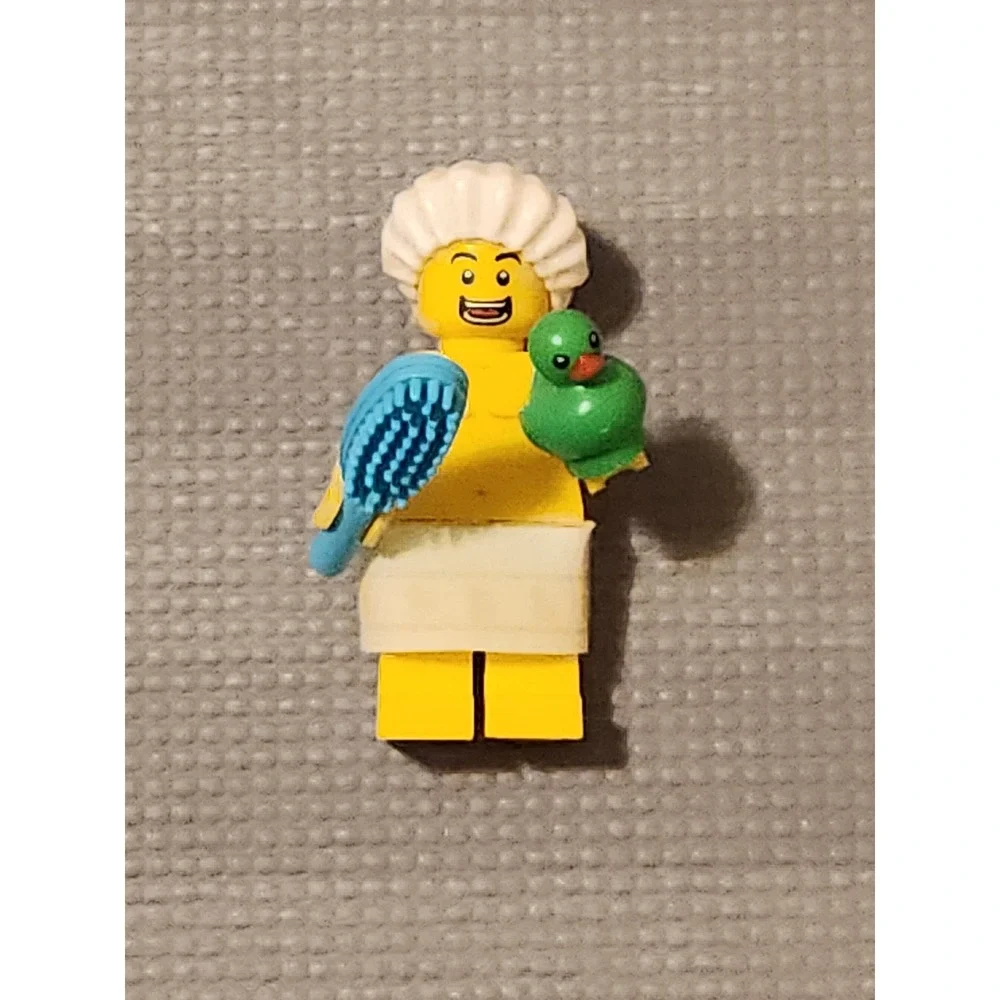 LEGO Series 17 Shower Guy Minifigure 71018-13 Rubber Duck Scrub Brush‎ Complete